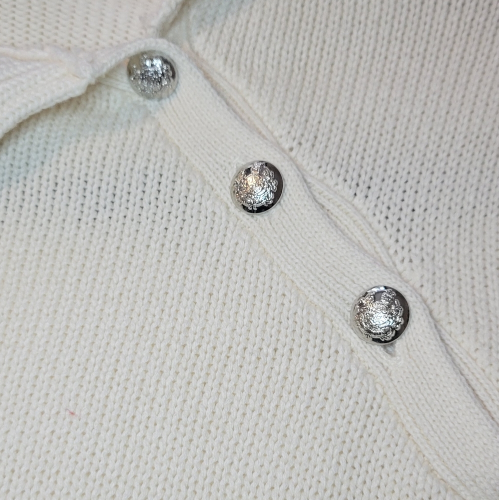 Ralph Lauren Cream Color Silver Button Mock Turtleneck Sweater Size Medium - Picture 7 of 10
